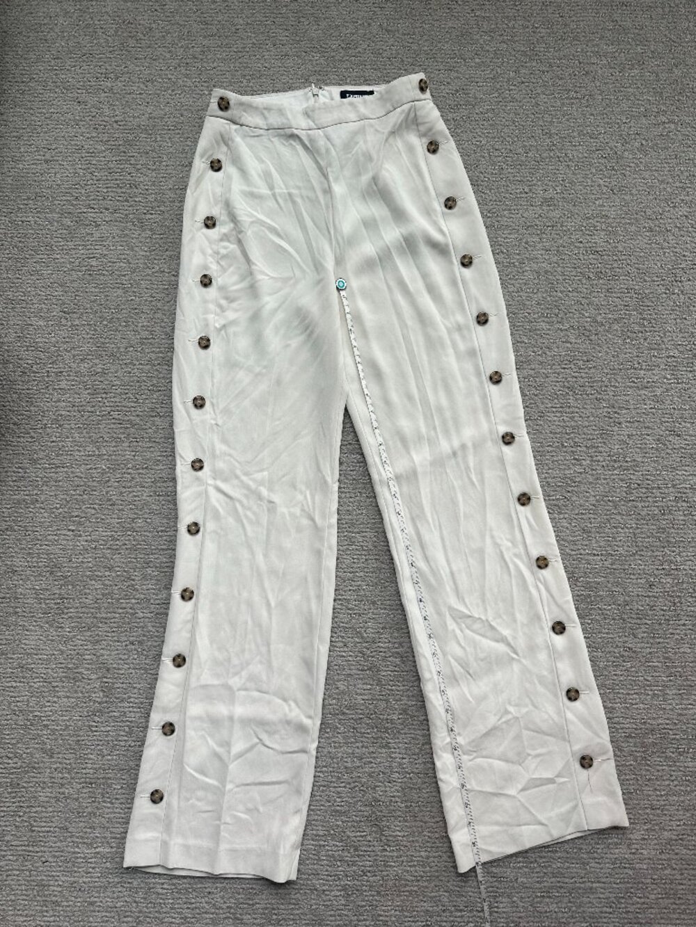 Express Wide-Leg Super High Rise Button-Trim Pants size 4R